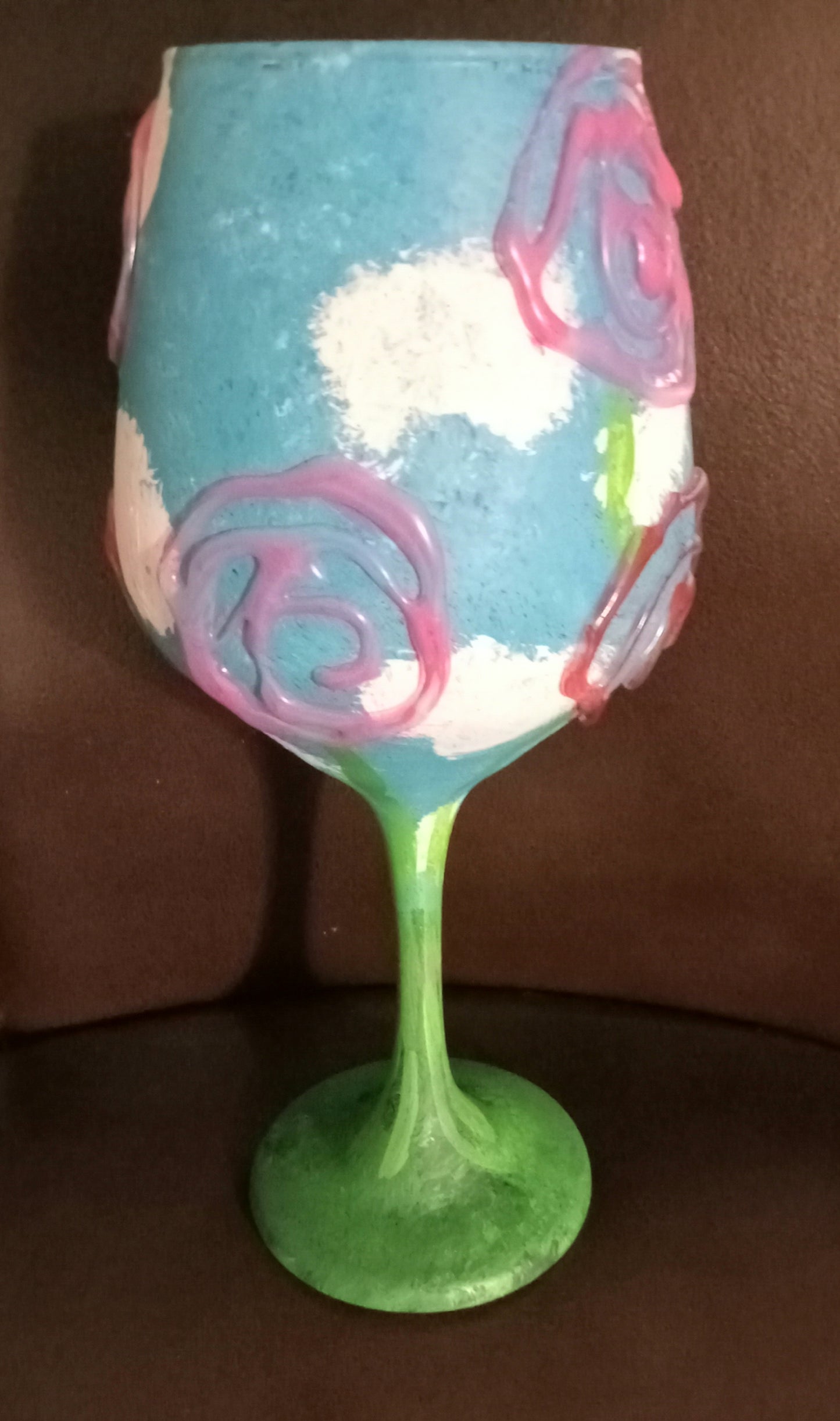 Painted wine glass- Textured flower themed